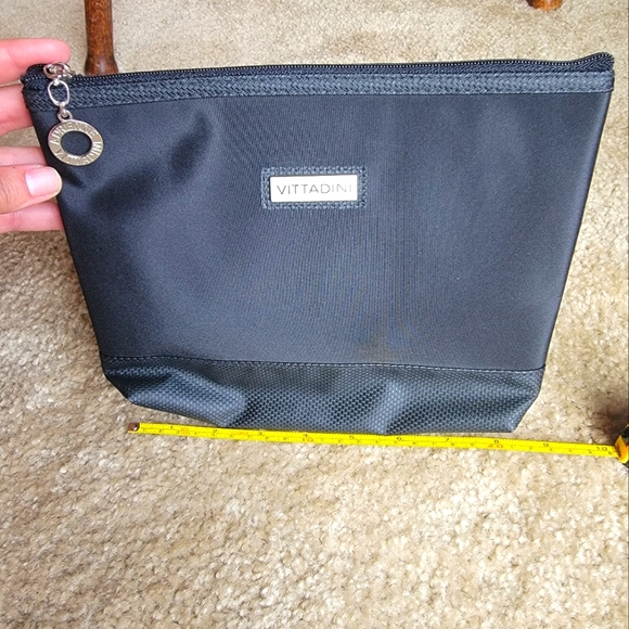 Adrienne Vittadini Cosmetic Bag - Picture 1 of 3